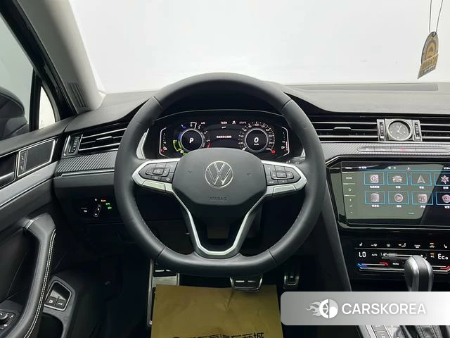 Volkswagen Magotan PHEV 2022 Черный из Китая