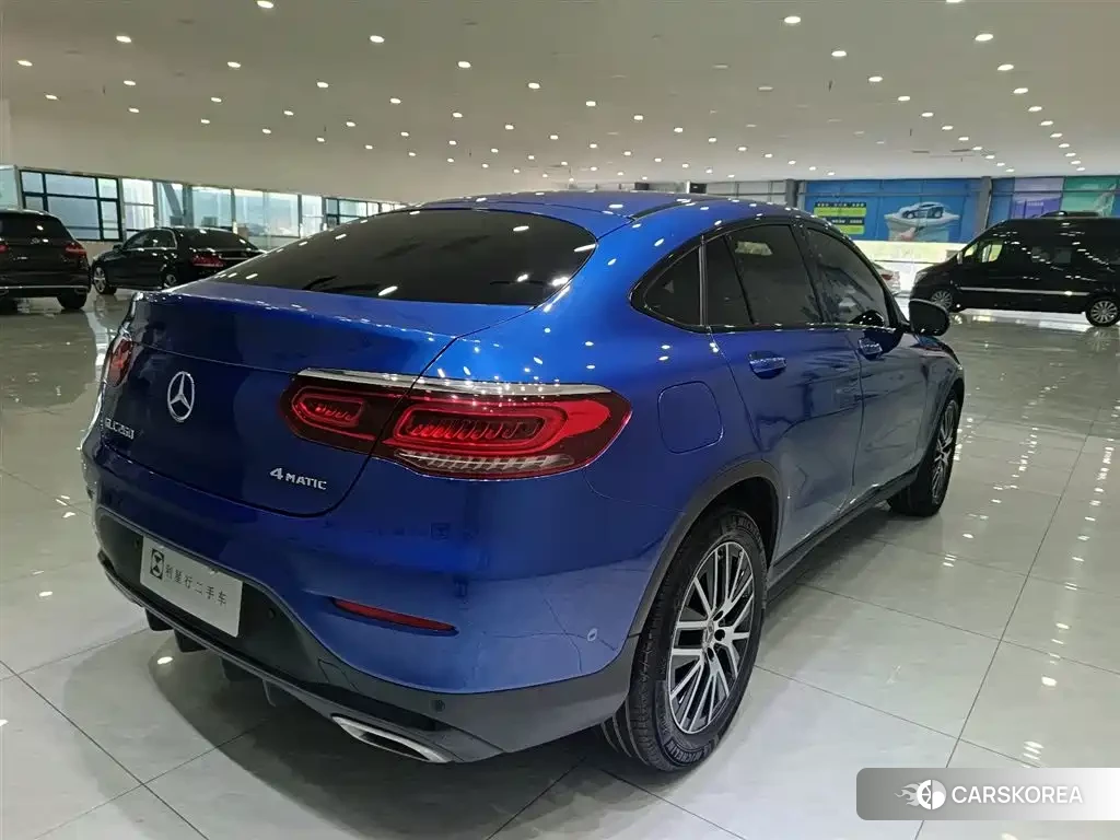 Mercedes-Benz GLC Coupe 2023 Синий из Китая