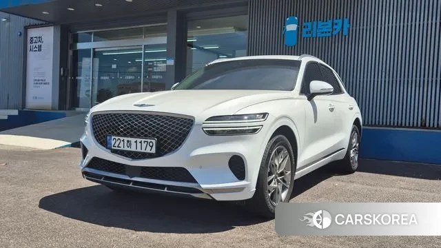 Genesis GV70 2023 Белый из Кореи