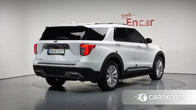 Ford Explorer 6th Generation 2020 Белый из Кореи