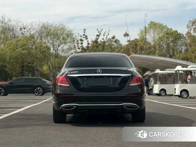 Mercedes-Benz E-class 2020 Черный из Китая