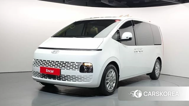 Hyundai Staria 2025 Белый из Кореи