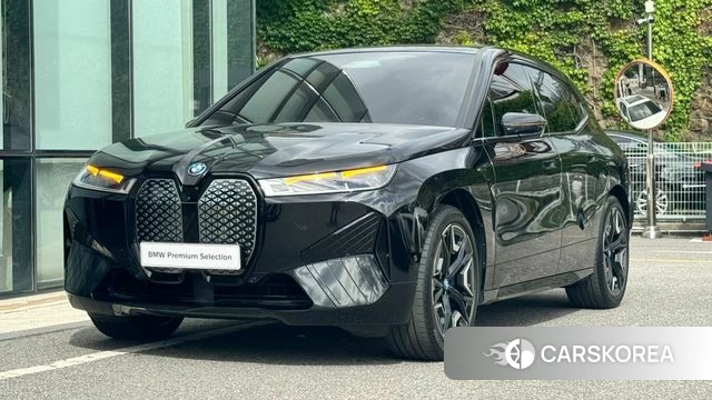 BMW iX 2024 Черный из Кореи