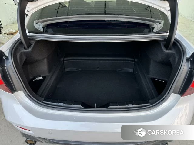 BMW 1 series 2023 Белый из Китая