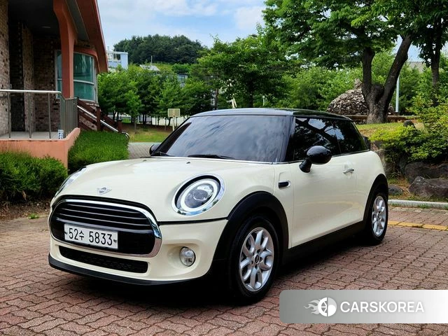 Mini Cooper 2018 Жемчужный цвет из Кореи