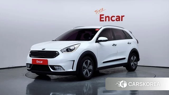 Kia Niro 2018 Белый из Кореи
