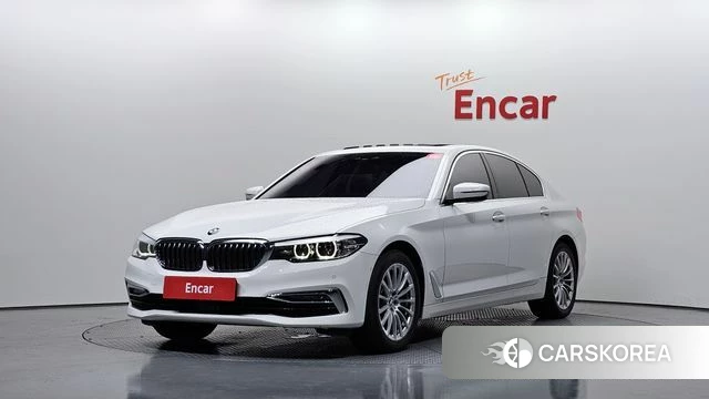 BMW 5 Series (G30) 2019 Белый из Кореи