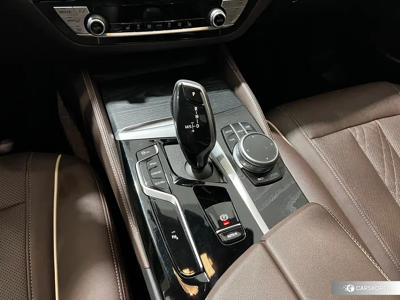 BMW 5 series 2023 Черный из Китая
