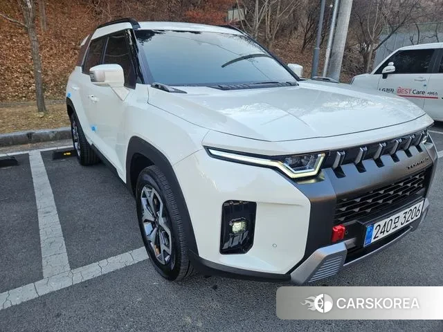Ssangyong The New Torres 2024 Жемчужный цвет из Кореи