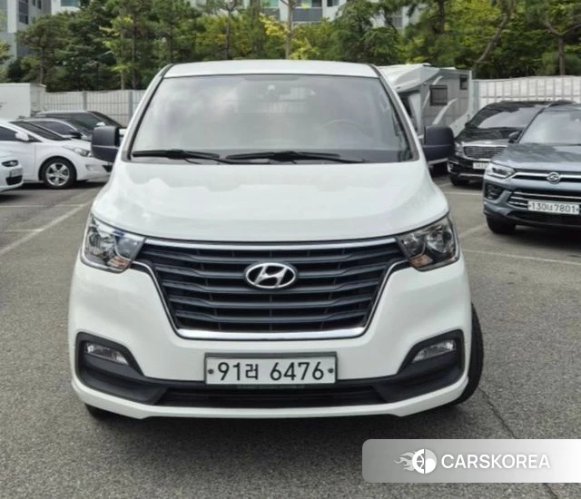Hyundai The New Grand Starex 2019 Белый из Кореи