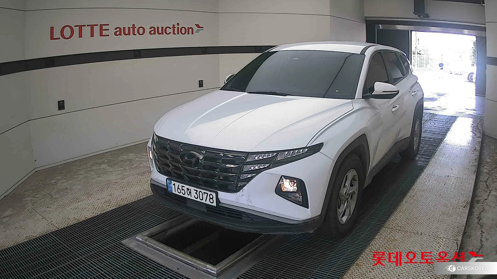 Hyundai Tucson 2022 Creamy White Pearl из Кореи