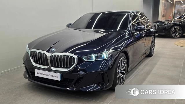 BMW i5 (G60) 2024 Черный из Кореи
