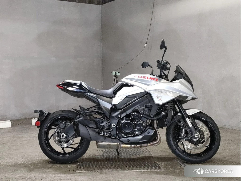Проданный Suzuki GSX-S1000S Katana 2019 из Японии