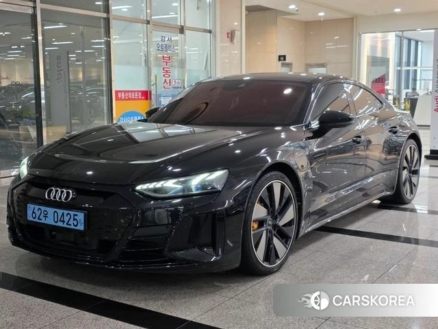 Audi e-Tron GT 2023 Черный из Кореи