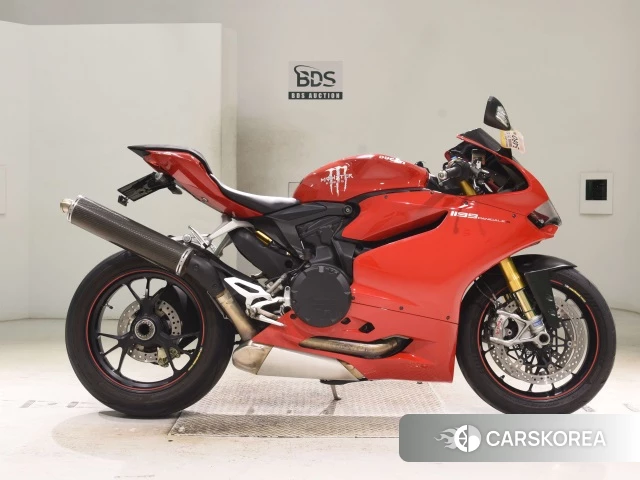 Ducati 1199 PANIGALE S 2012 из Японии, фото 3