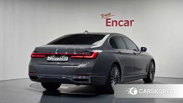 BMW 7 Series (G11) 2020 Серый из Кореи