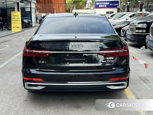 Audi A6L 2023 Черный из Китая