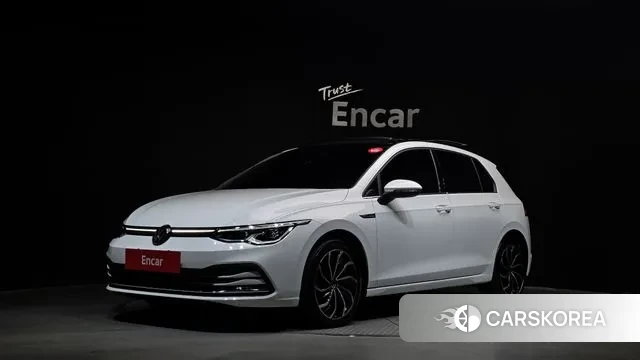 Volkswagen Golf 8th Generation 2024 Белый из Кореи