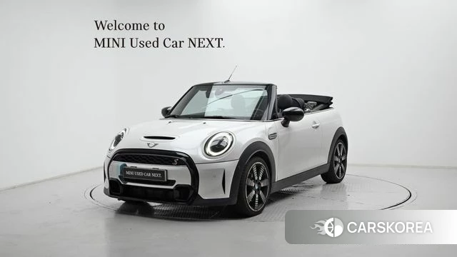 Mini Cooper S Convertible 2023 Белый из Кореи