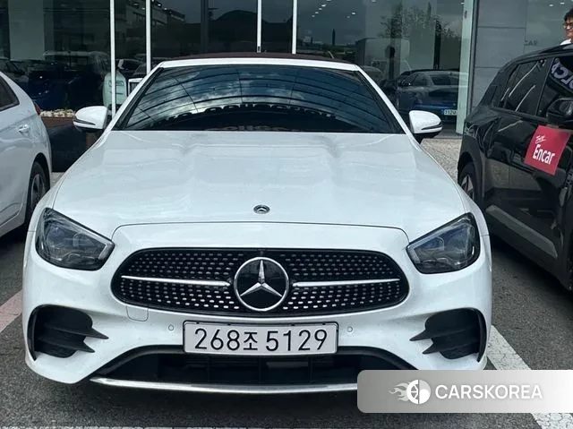 Mercedes-Benz E-Class W213 2022 Белый из Кореи