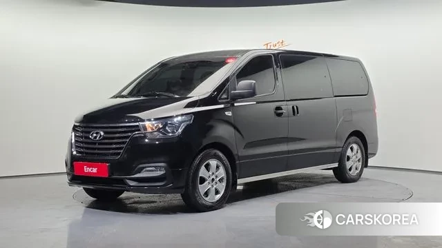 Hyundai The New Grand Starex 2018 Черный из Кореи