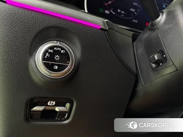 Mercedes-Benz CLE-Class C236 2024 Белый из Кореи