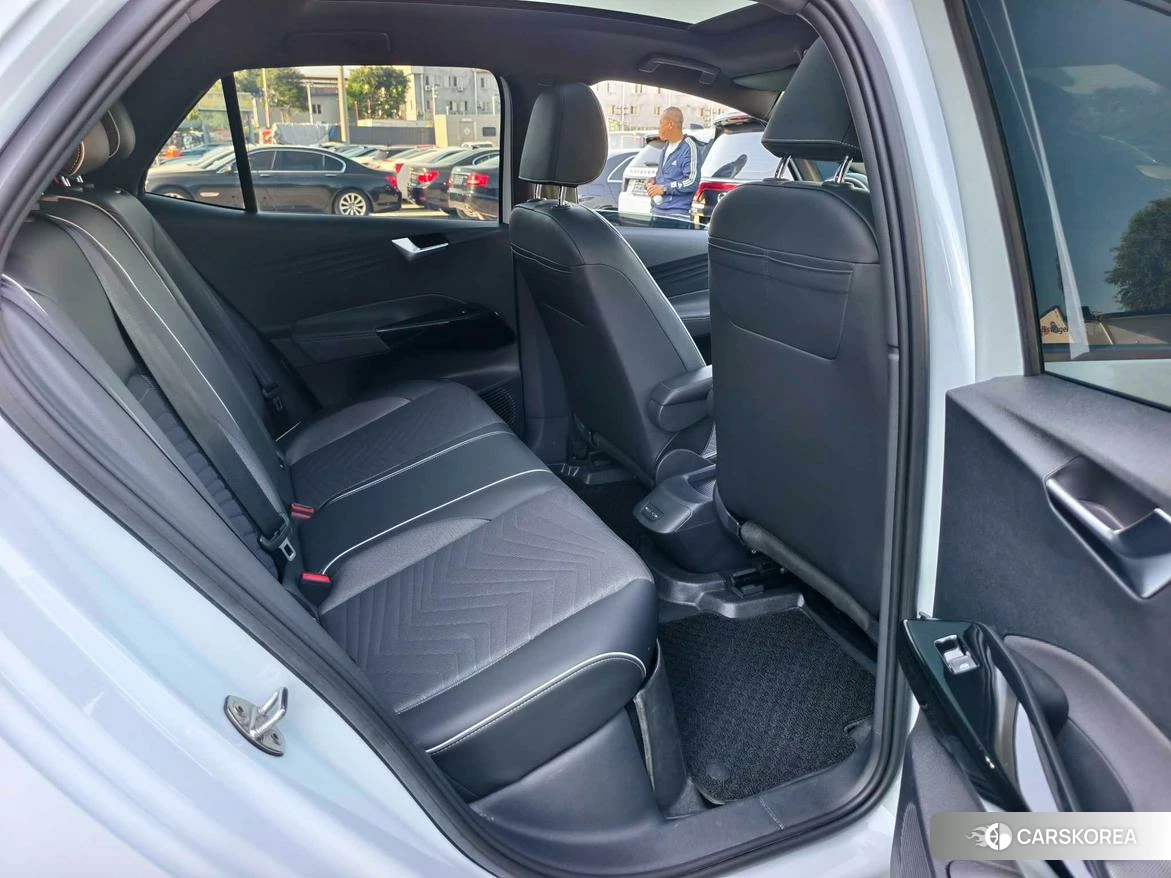 Volkswagen ID.3 2022 Белый из Китая