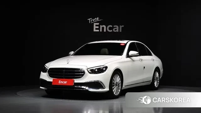 Mercedes-Benz E-Class W213 2020 Белый из Кореи
