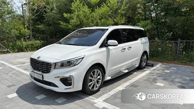 Kia The New Carnival 2018 Белый из Кореи