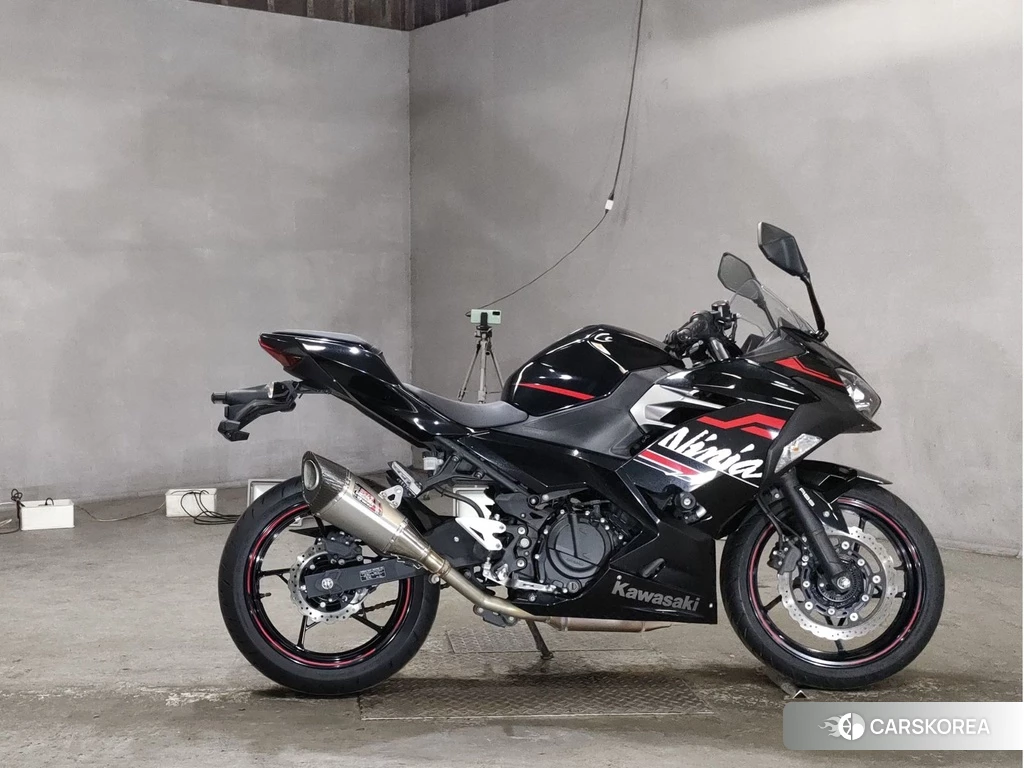 Проданный Kawasaki NINJA 400 2020 из Японии