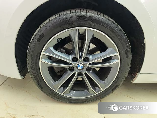 BMW 1 series 2023 Белый из Китая