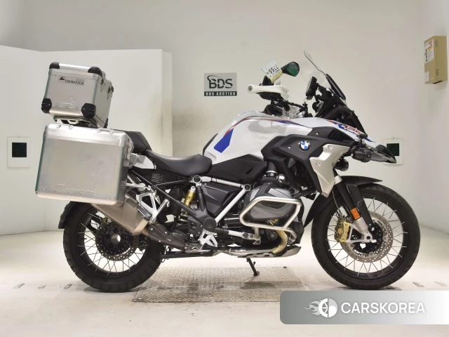 BMW R1250GS 2022 из Японии
