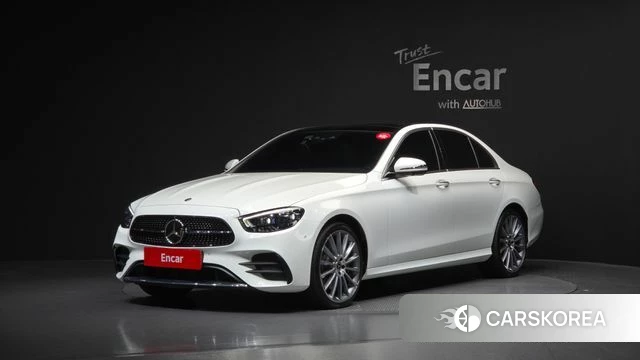 Mercedes-Benz E-Class W213 2021 Белый из Кореи