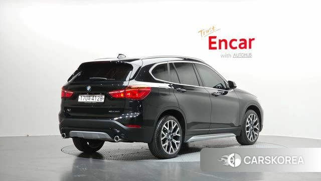 BMW X1 (F48) 2022 Черный из Кореи