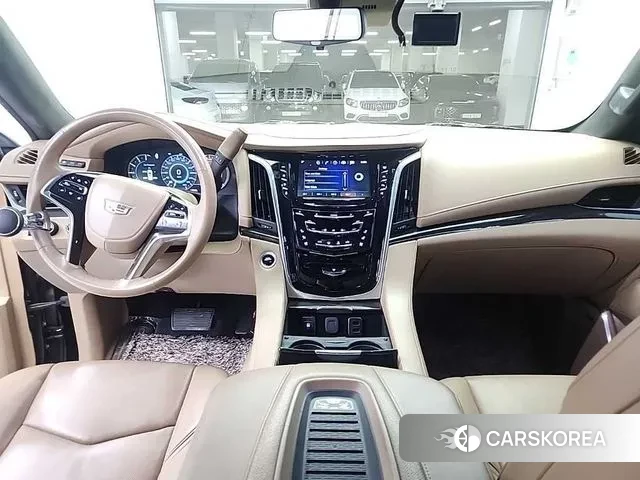 Cadillac Escalade 2018 Черный из Кореи