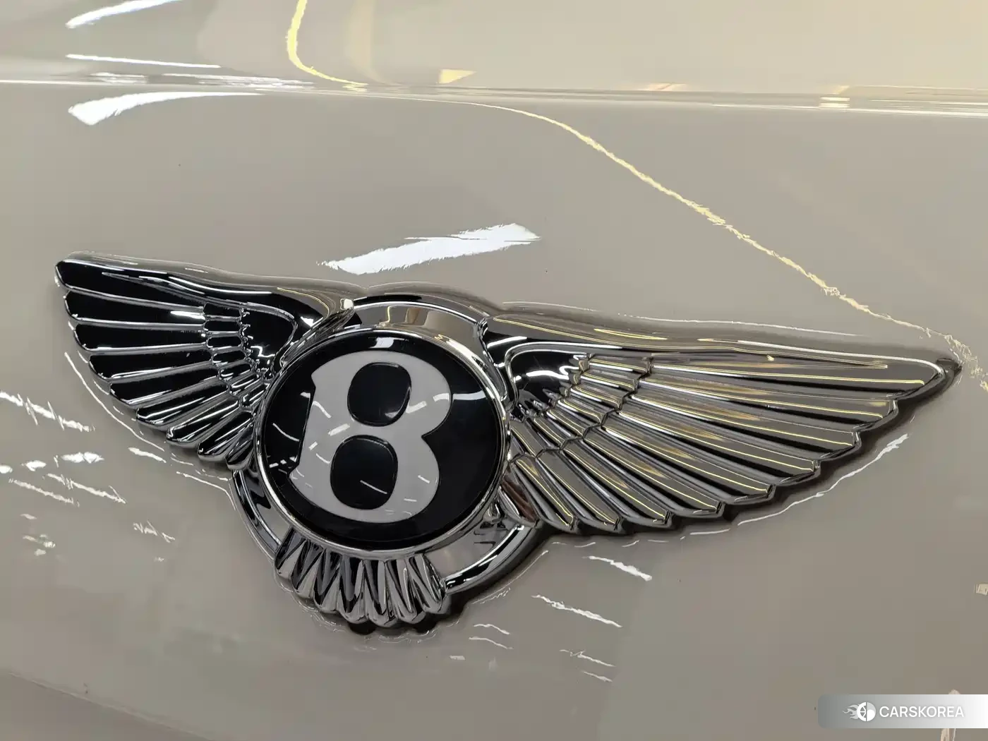 Bentley Flying 2023 Белый из Китая