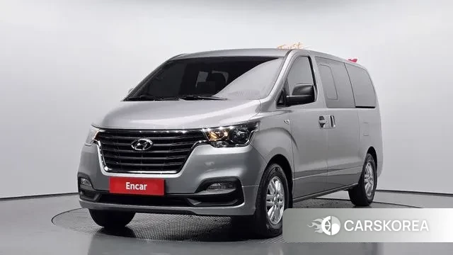 Hyundai The New Grand Starex 2020 Серебристо-серый из Кореи