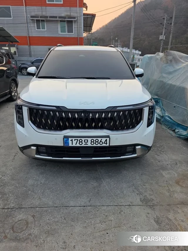 Kia The New Carnival 4th Generation 2024 Белый из Кореи