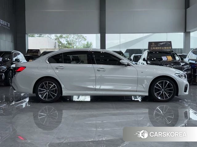 BMW 3 series 2022 Белый из Китая