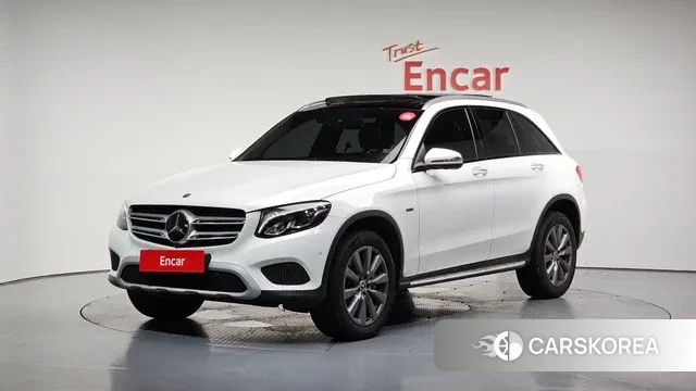Mercedes-Benz GLC-Class X253 2019 Белый из Кореи
