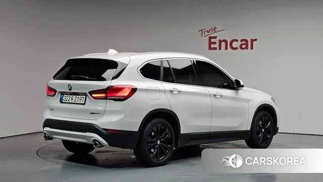 BMW X1 (F48) 2020 Белый из Кореи