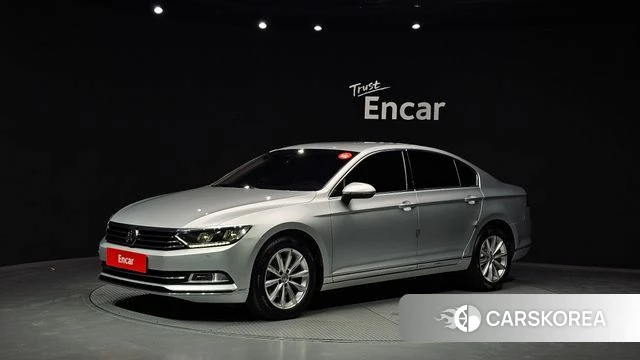 Volkswagen Passat GT (B8) 2018 Серебряный из Кореи