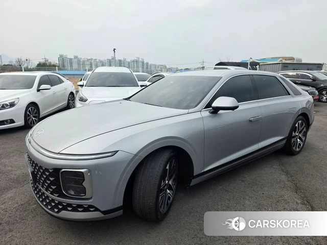 Hyundai Grandeur (GN7) 2023 Серебристо-серый из Кореи