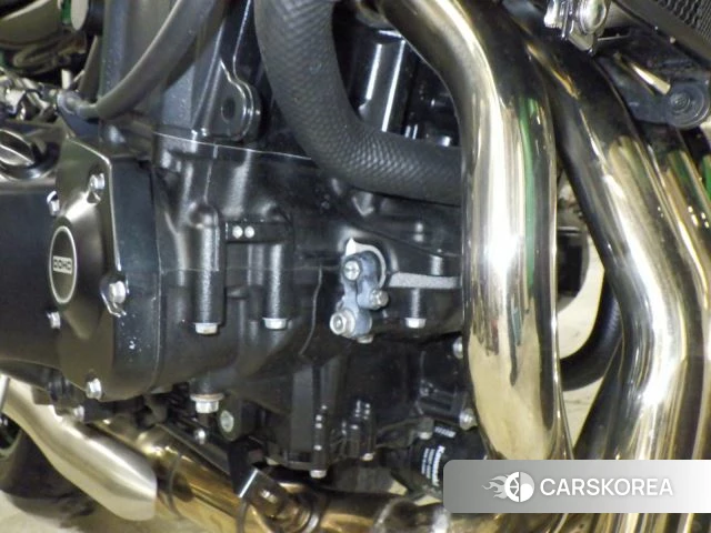 Engine photo