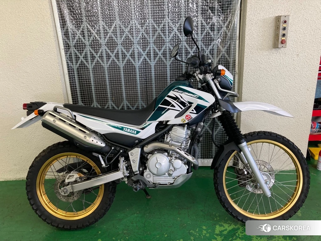 Проданный Yamaha SEROW 250 2017 из Японии