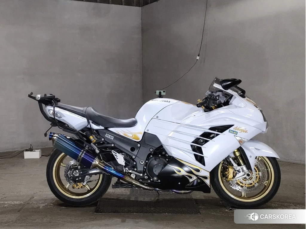 Проданный Kawasaki ZX-14R NINJA 2014 из Японии, фото 2