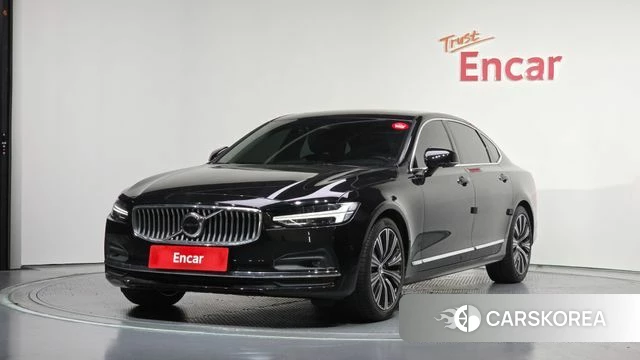 Volvo S90 2022 Черный из Кореи