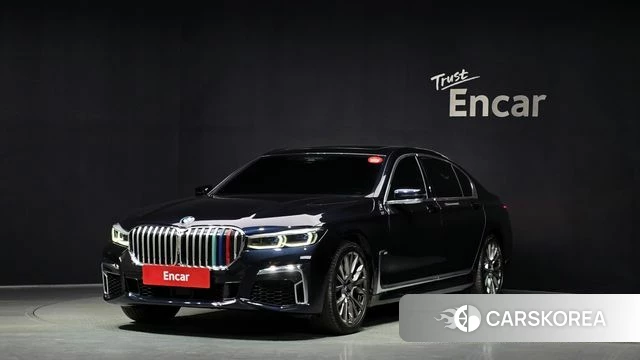 BMW 7 Series (G11) 2021 Черный из Кореи