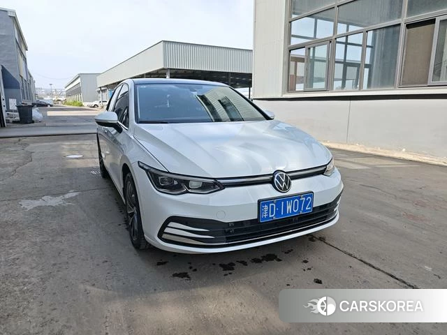 Volkswagen Golf 2024 Белый из Китая