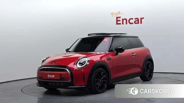 Mini Cooper 2023 Красный из Кореи
